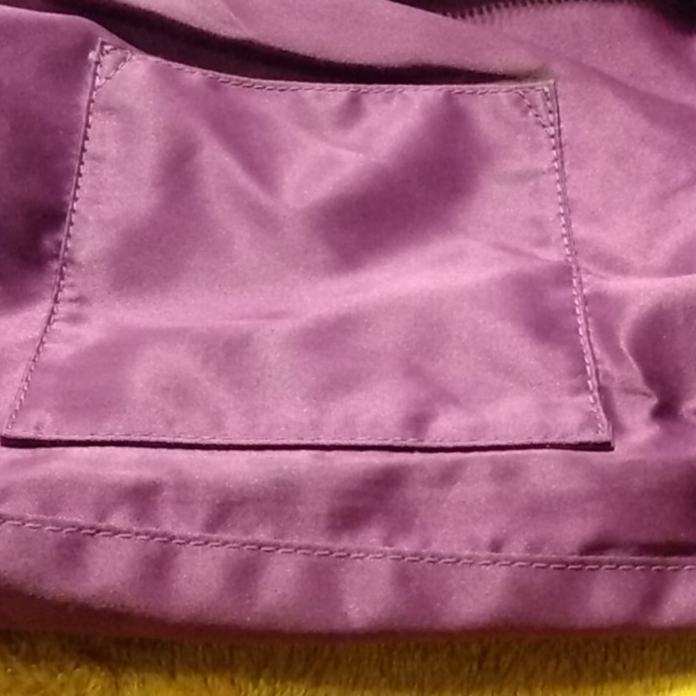 Coach - Picture 5 of 8
